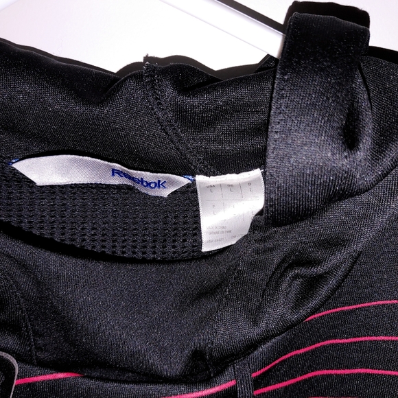 Men's pullover hoodie - Picture 2 of 4